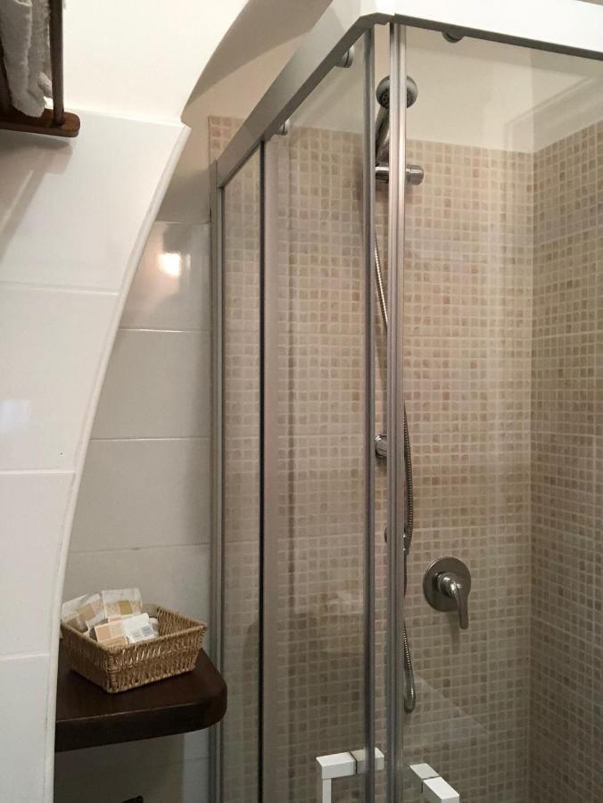 B&B Le Principesse Сермонета Экстерьер фото